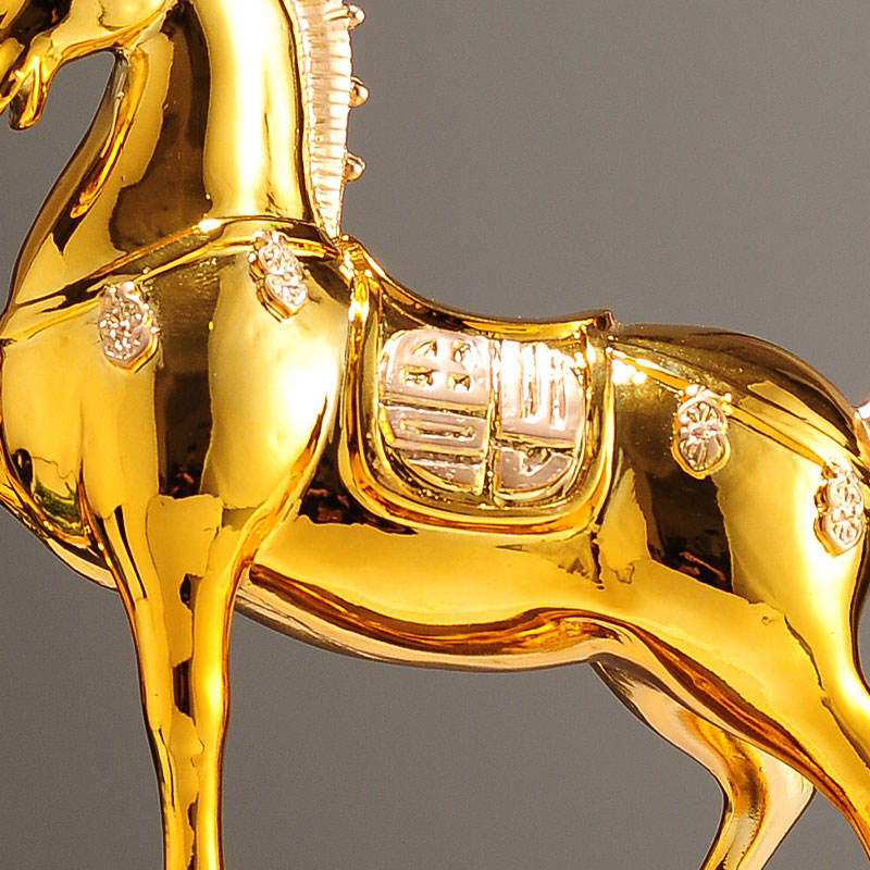 Luxurious Chinese Style Ma Resin Statue